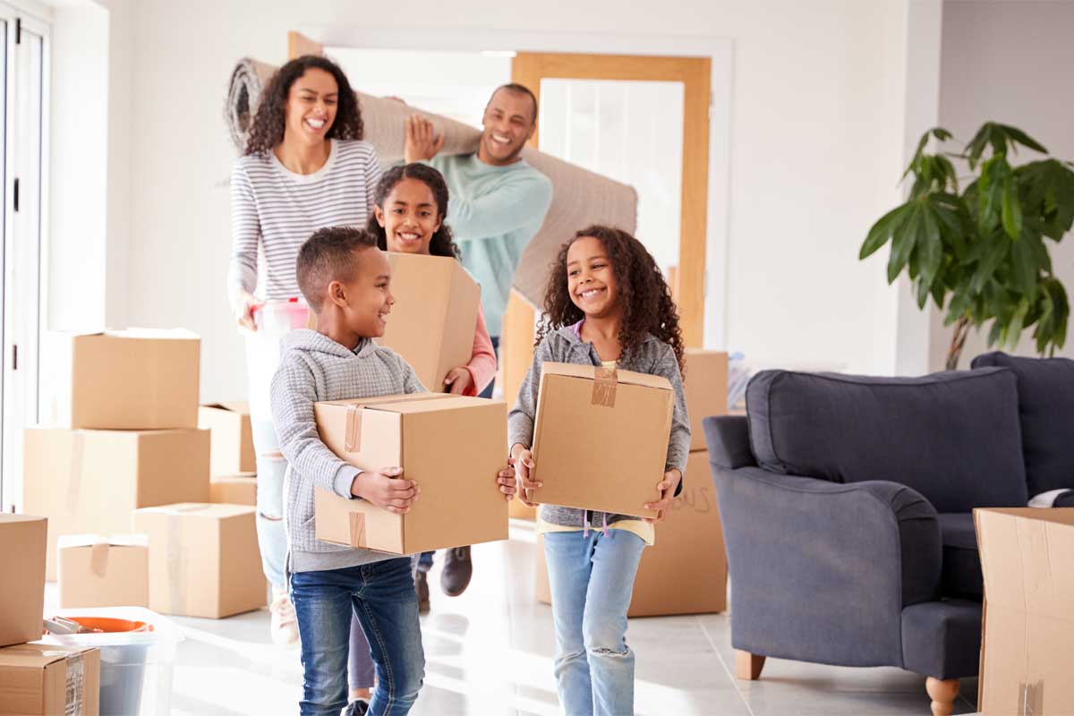 Image of family ready to move out of state